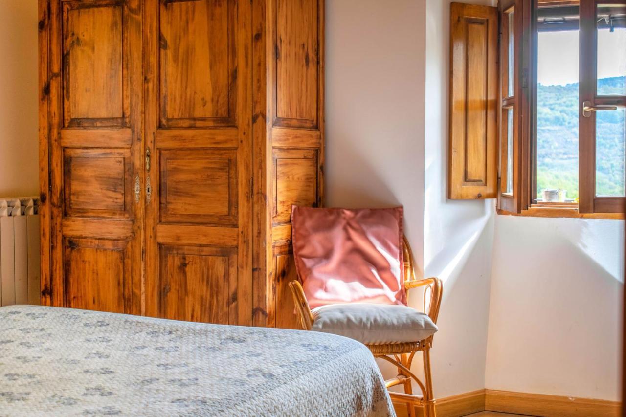 Saragueta Casa Monaut, Acogedores Apartamentos A Los Pies De La Selva De Irati מראה חיצוני תמונה